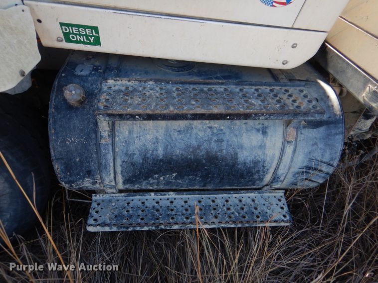 image for item DL4918 2006 International 7600  vacuum truck