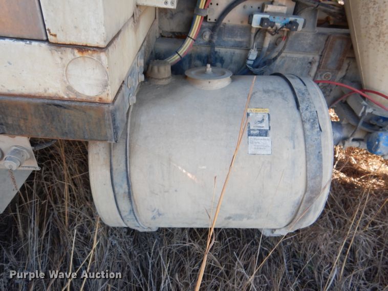 image for item DL4918 2006 International 7600  vacuum truck