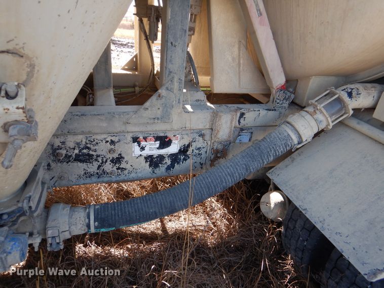 image for item DL4918 2006 International 7600  vacuum truck