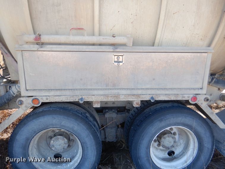 image for item DL4918 2006 International 7600  vacuum truck
