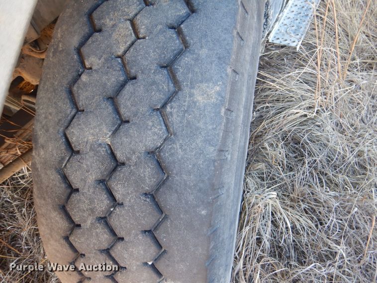 image for item DL4918 2006 International 7600  vacuum truck