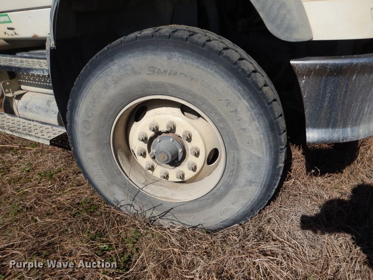 image for item DL4918 2006 International 7600  vacuum truck