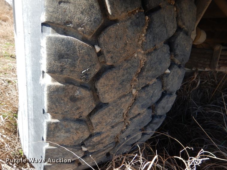 image for item DL4918 2006 International 7600  vacuum truck