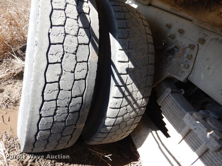 image for item DL4918 2006 International 7600  vacuum truck