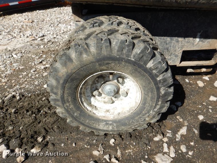 image for item DL4920 Toro MB1600  concrete buggy