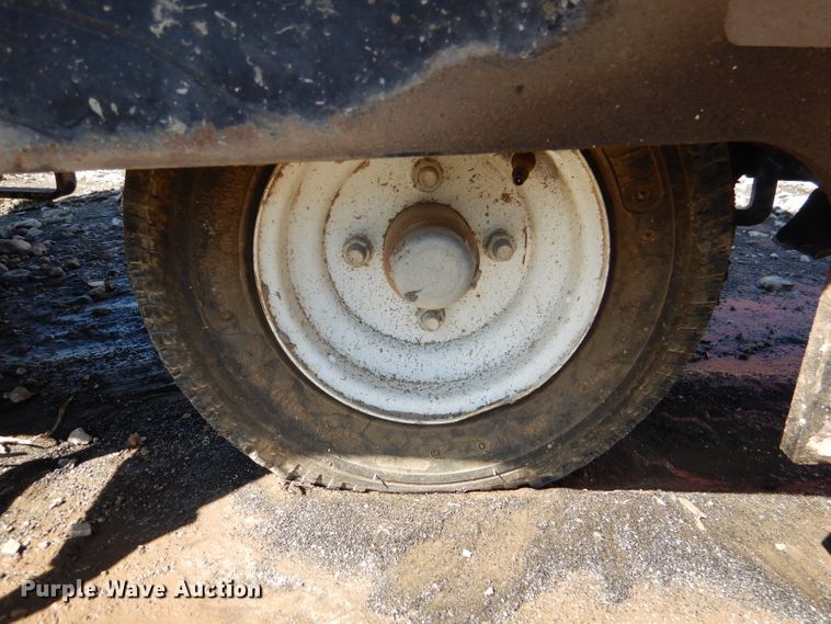 image for item DL4921 Toro MB1600  concrete buggy