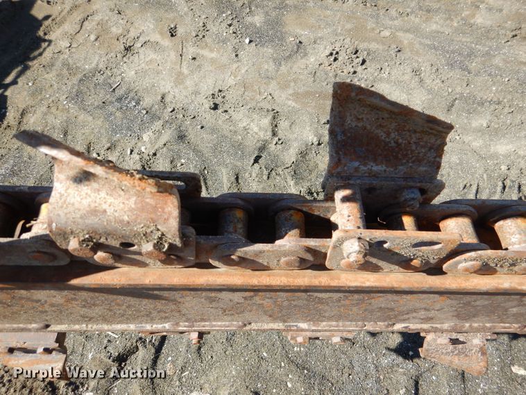 image for item DL4923 Toro TRX26  trencher