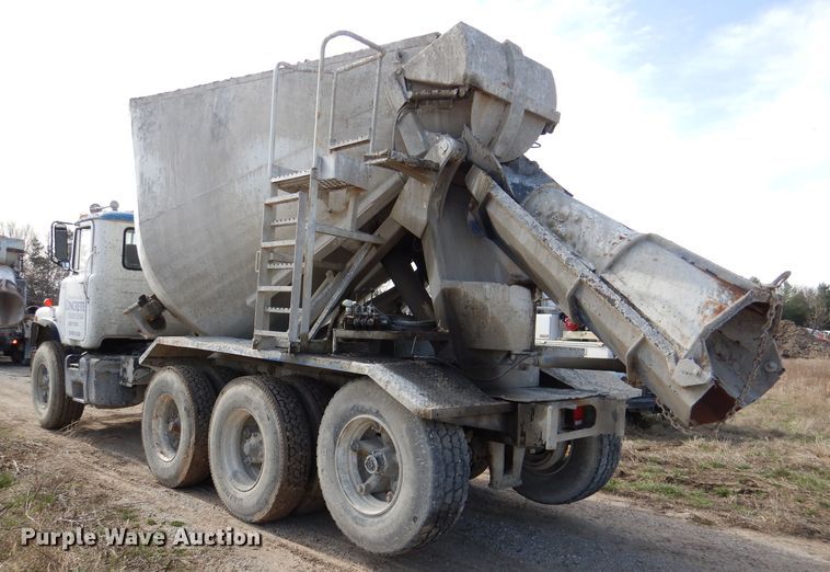 image for item DL4932 1986 Mack DM685S  ready mix truck