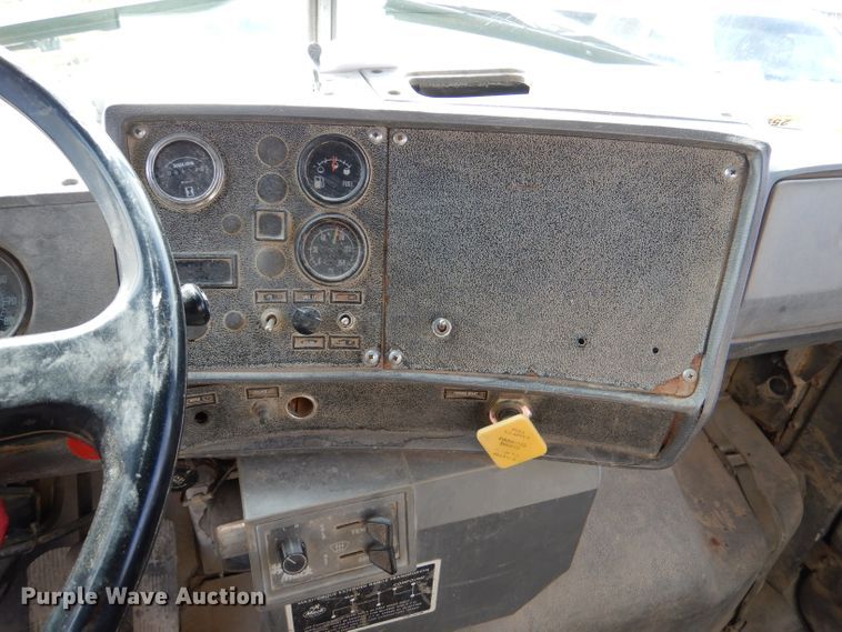 image for item DL4932 1986 Mack DM685S  ready mix truck