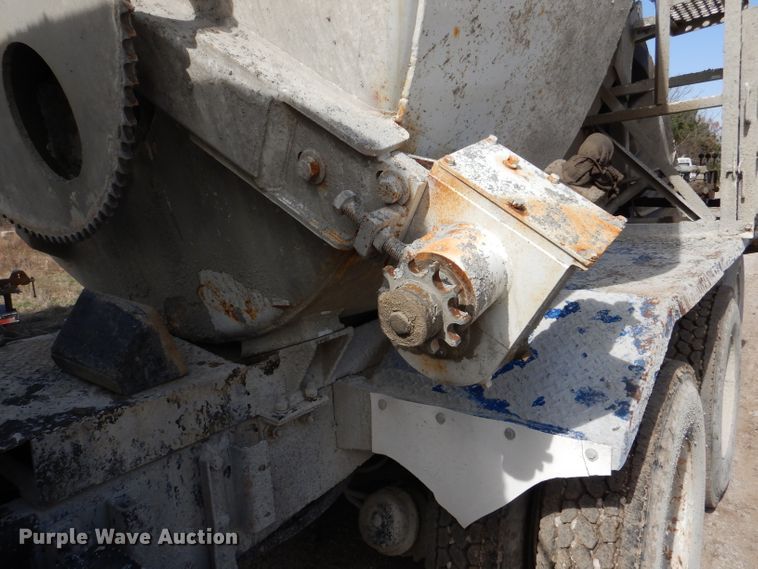 image for item DL4932 1986 Mack DM685S  ready mix truck