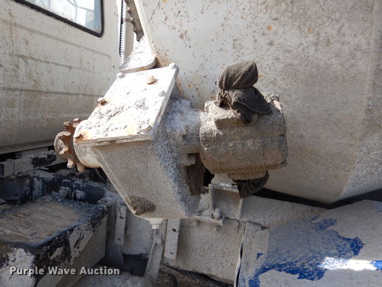 image for item DL4932 1986 Mack DM685S  ready mix truck