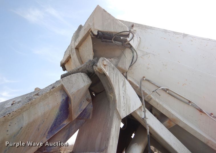 image for item DL4932 1986 Mack DM685S  ready mix truck