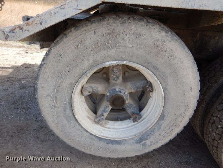 image for item DL4932 1986 Mack DM685S  ready mix truck