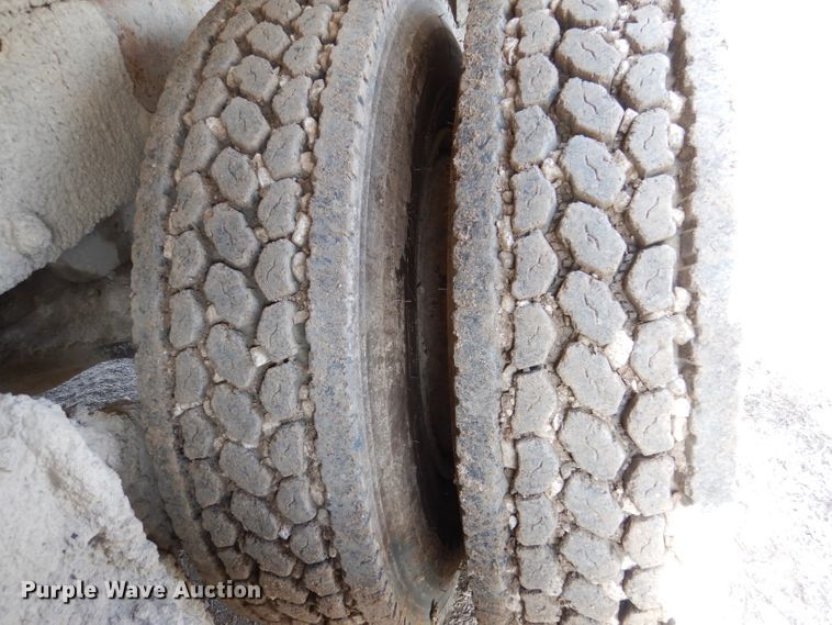 image for item DL4932 1986 Mack DM685S  ready mix truck