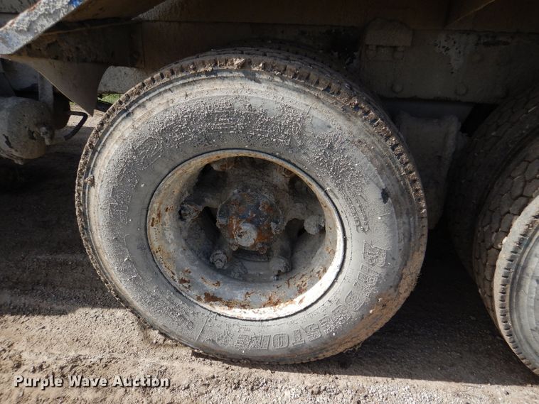 image for item DL4932 1986 Mack DM685S  ready mix truck