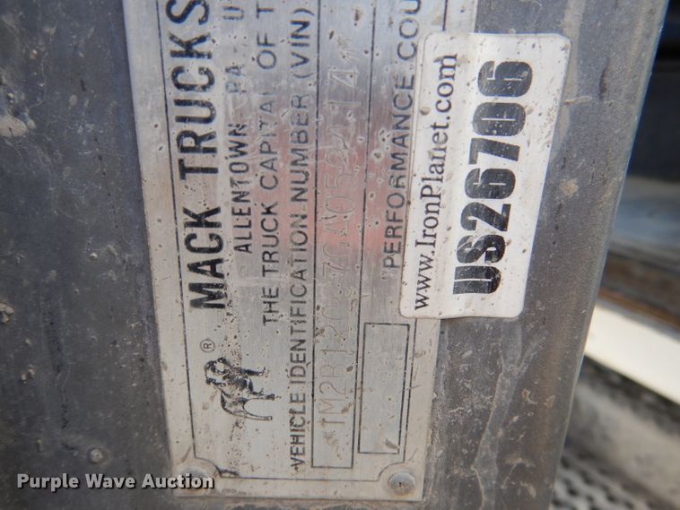 image for item DL4932 1986 Mack DM685S  ready mix truck