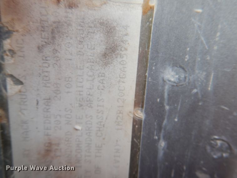 image for item DL4932 1986 Mack DM685S  ready mix truck