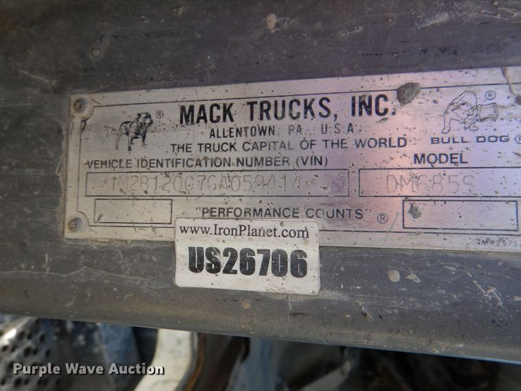 image for item DL4932 1986 Mack DM685S  ready mix truck