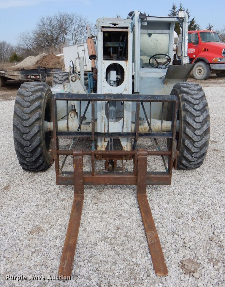 image for item DL4935 2000 Gradall 524D-3S  telehandler