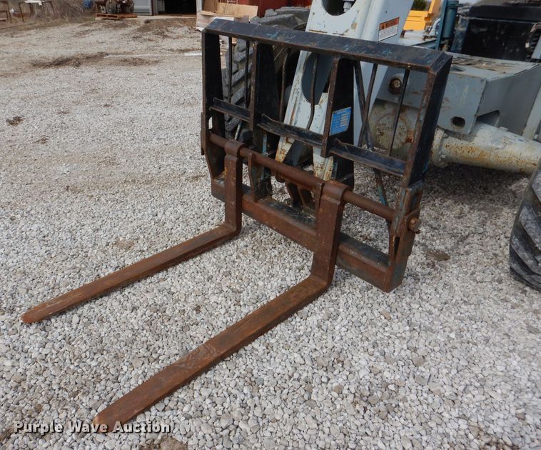 image for item DL4935 2000 Gradall 524D-3S  telehandler