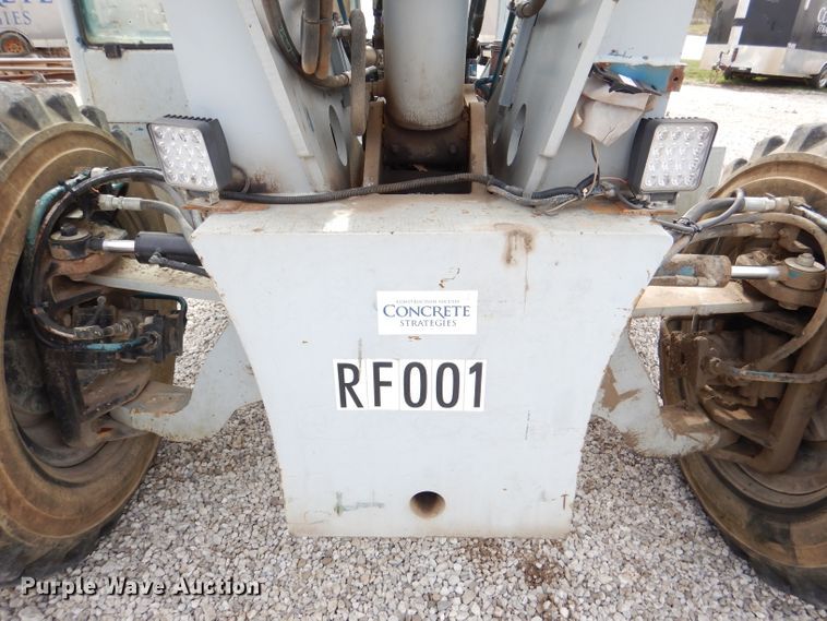 image for item DL4935 2000 Gradall 524D-3S  telehandler