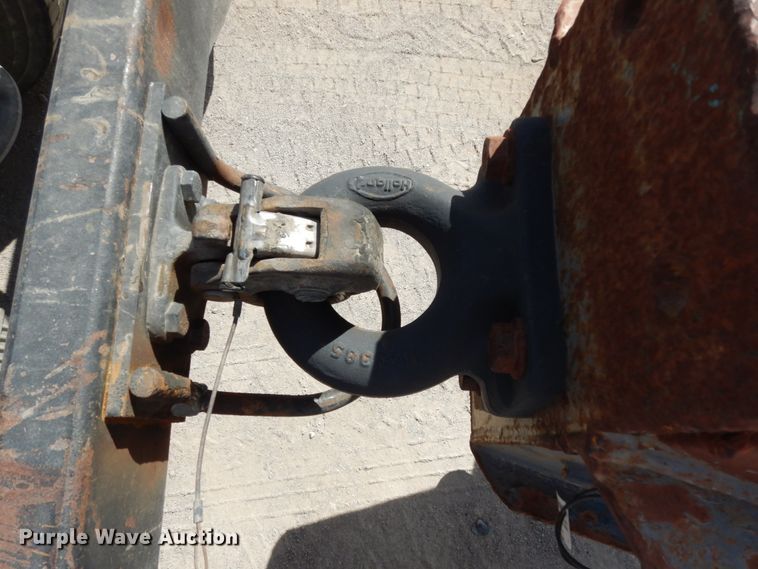 image for item DM2828 2008 EW Trailers  equipment trailer