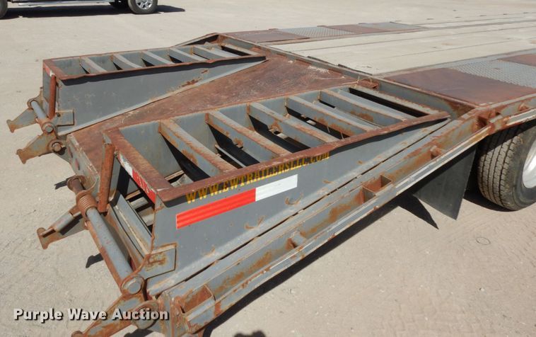 image for item DM2828 2008 EW Trailers  equipment trailer