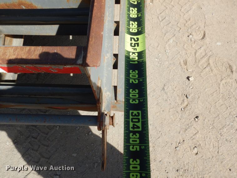 image for item DM2828 2008 EW Trailers  equipment trailer