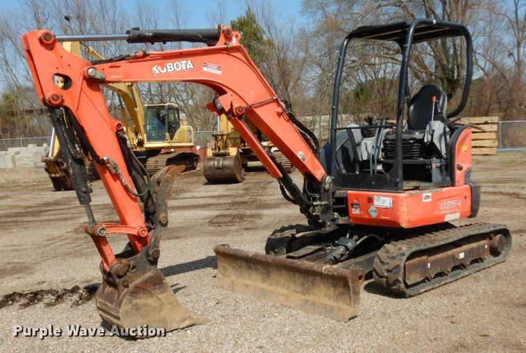 image for item DM2850 2013 Kubota U35-4  mini excavator