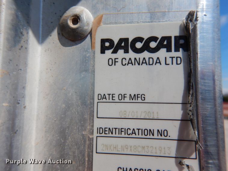 image for item DM2883 2012 Kenworth T370  tank truck