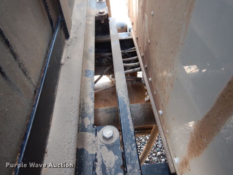 image for item DM2883 2012 Kenworth T370  tank truck