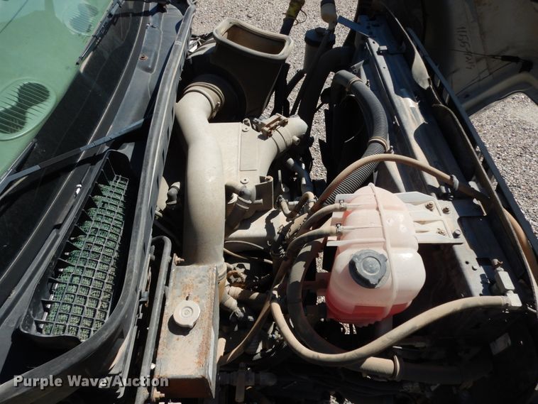 image for item DM2884 2011 International WorkStar 7600  tank truck