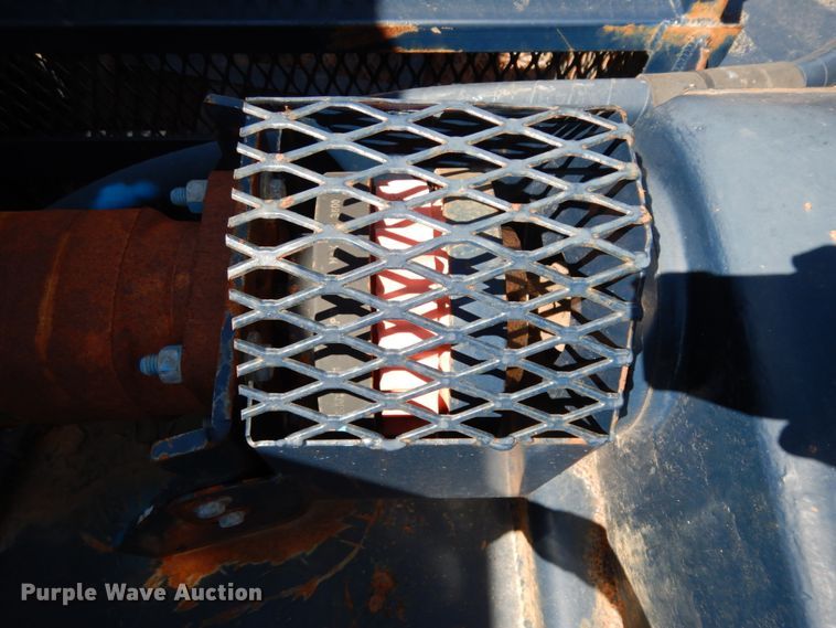 image for item DM2884 2011 International WorkStar 7600  tank truck