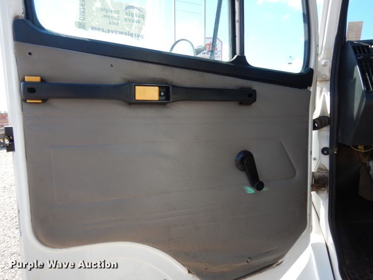 image for item DM2886 2004 Freightliner FL70  sewer jetter truck