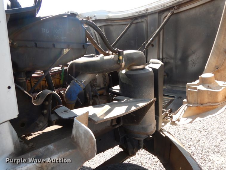 image for item DM2886 2004 Freightliner FL70  sewer jetter truck