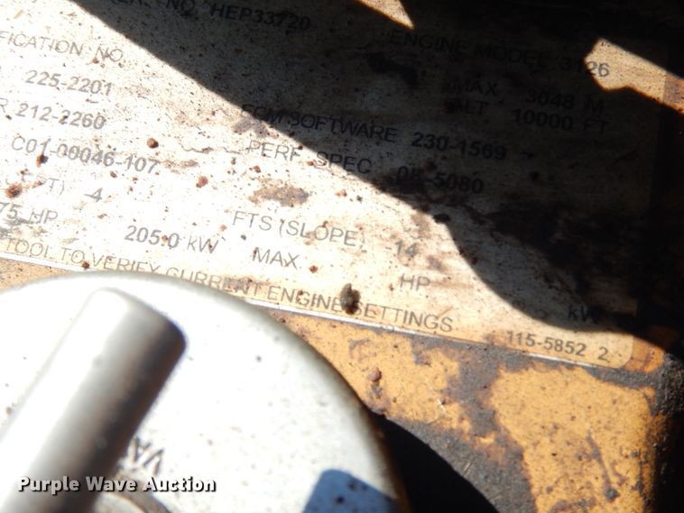 image for item DM2886 2004 Freightliner FL70  sewer jetter truck