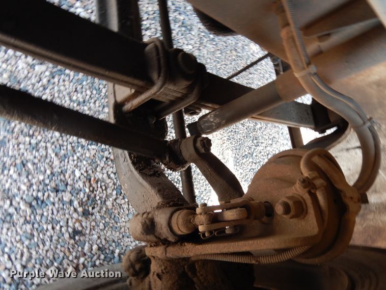 image for item DM2886 2004 Freightliner FL70  sewer jetter truck