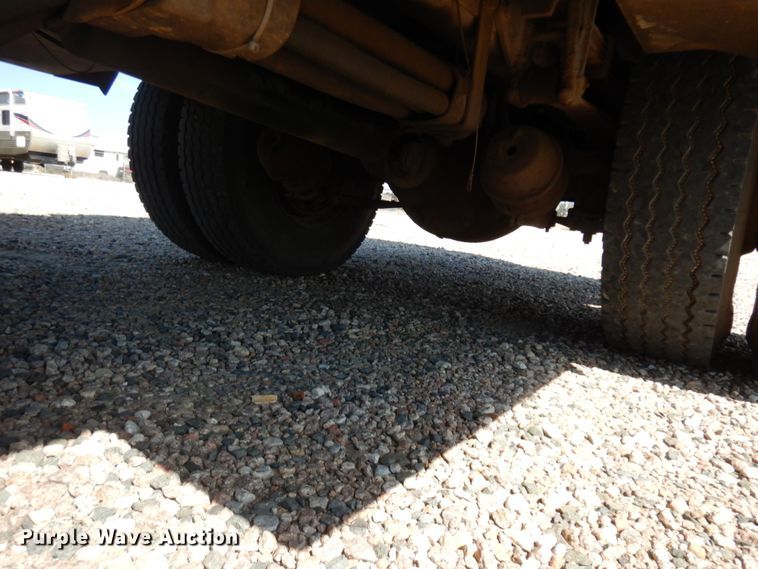 image for item DM2886 2004 Freightliner FL70  sewer jetter truck