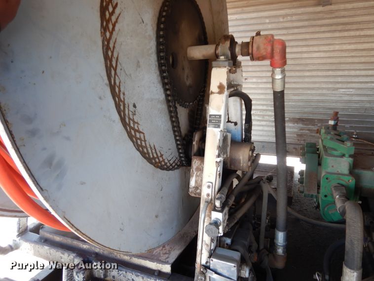 image for item DM2886 2004 Freightliner FL70  sewer jetter truck