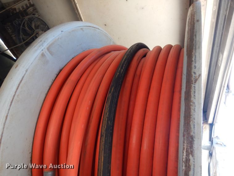 image for item DM2886 2004 Freightliner FL70  sewer jetter truck