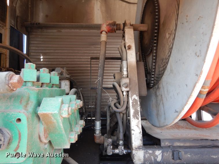 image for item DM2886 2004 Freightliner FL70  sewer jetter truck