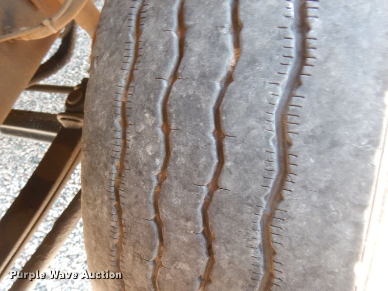 image for item DM2886 2004 Freightliner FL70  sewer jetter truck