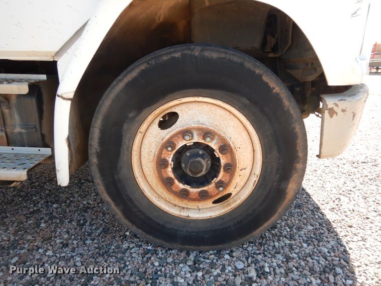 image for item DM2886 2004 Freightliner FL70  sewer jetter truck