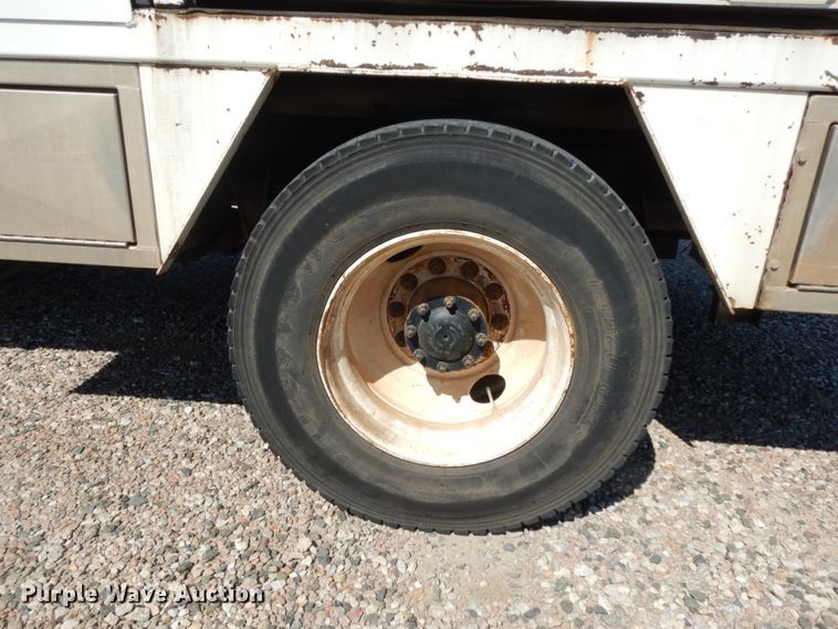 image for item DM2886 2004 Freightliner FL70  sewer jetter truck