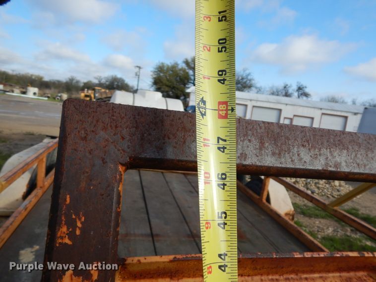 image for item DM2889 2004 Shop built utility trailer