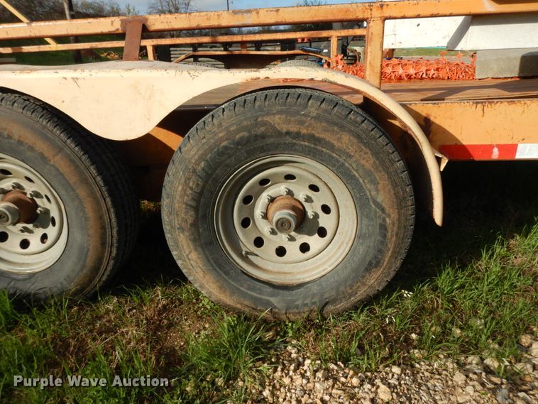 image for item DM2889 2004 Shop built utility trailer