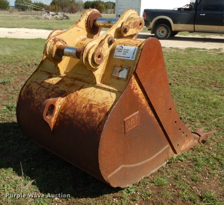 image for item DM2894 Caterpillar 50"W excavator bucket