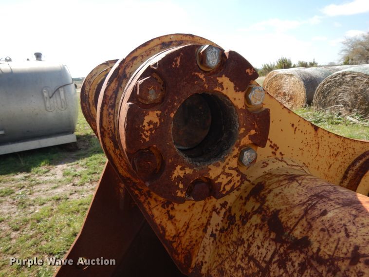 image for item DM2894 Caterpillar 50"W excavator bucket