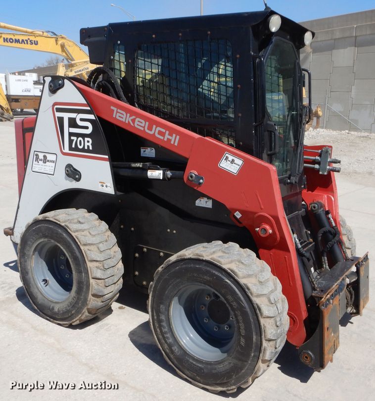 image for item DM4261 2014 Takeuchi TS70R  skid steer loader