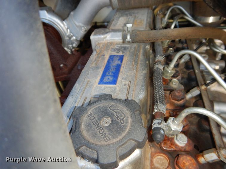 image for item DM4261 2014 Takeuchi TS70R  skid steer loader